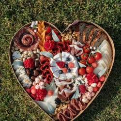 Bandeja de Cartón Kraft Corazón - 40 cm - Comida. n°1