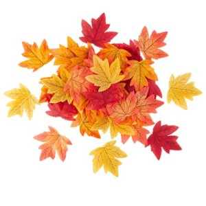 Juego de 50 hojas de arce en colores otoales - 10 cm