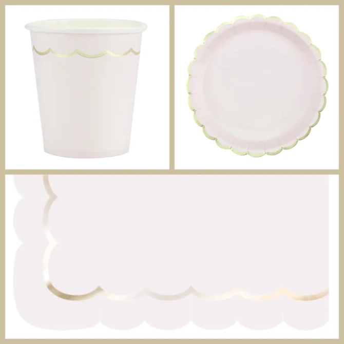 Caja festoneada rosa pastel y dorado 
