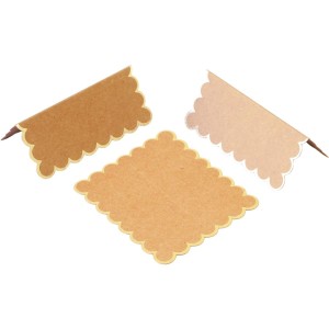 8 tarjetas de mesa festoneadas en kraft y dorado