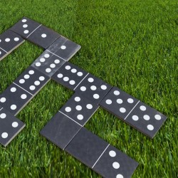 Juego de domin gigante. n1