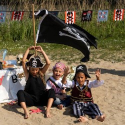 1 guirnalda de banderines de fiesta pirata - 6 m. n�2