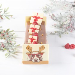 1 Plato de Regalo Lazo Rojo (4 cm) - Chocolate Blanco. n1
