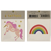 2 tatuajes de unicornio y arcoíris