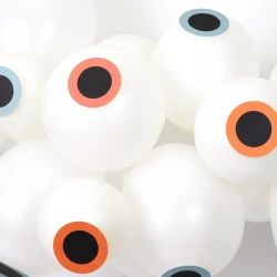 Guirnalda de globos con ojos - Halloween. n1