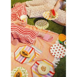 6 platos de fruta. n�6