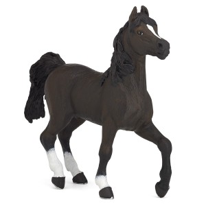 Figura de caballo pura sangre rabe