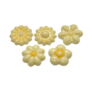 5 Flores Pequeas Amarillas/Blancas - Chocolate Blanco